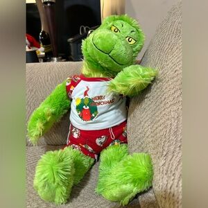 Build-A-Bear grinch wearing "grinchmas"plush 
Heart